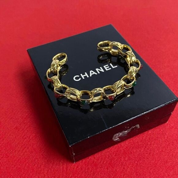 Chanel Gripoix Bangle Accessory - Picture 1 of 6